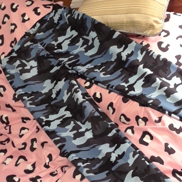 2/$30-  Fleece Leggings Just Cozy - Picture 2 of 3